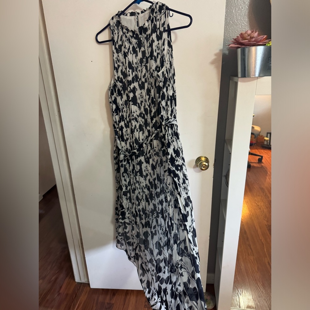 Navy blue and white floral pleated dress